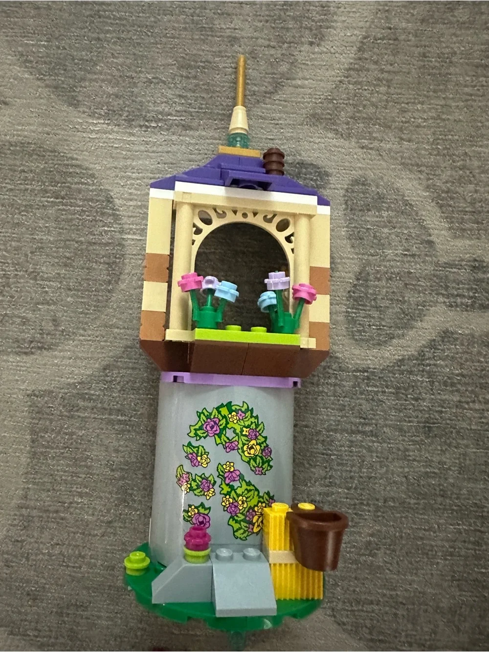 LEGO Disney Princess Rapunzel's Best Day Ever (set #41065), released in 2016.